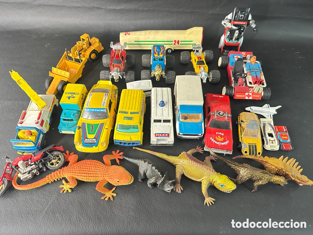 Coches a escala: Juguetes variados, coches&hellip; - Foto 1