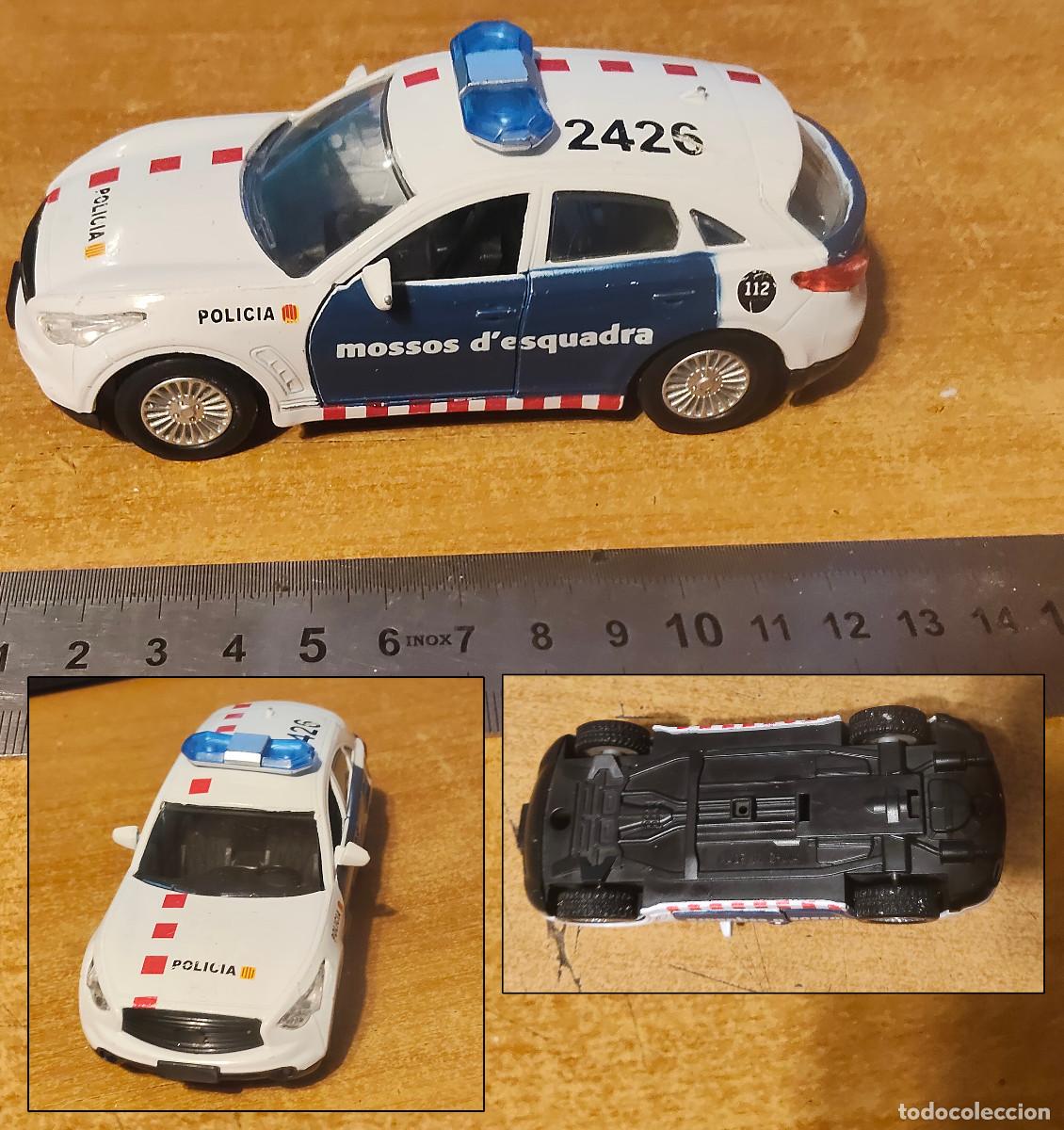Coches a escala: Coche Polic&iacute;a Mossos d'esquadra, es de metal
