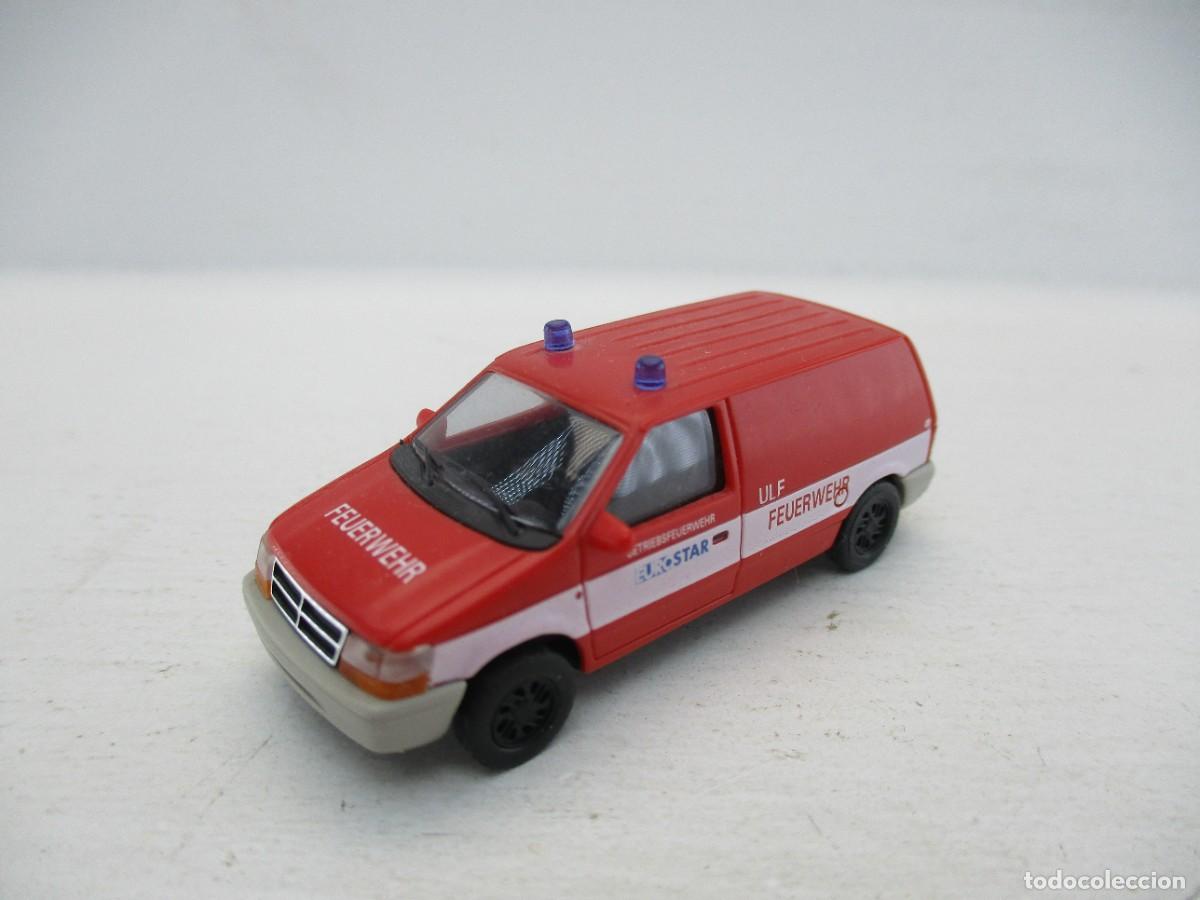 Coches a escala: COCHE ESCALA 1:87 REF C-3 - Foto 1