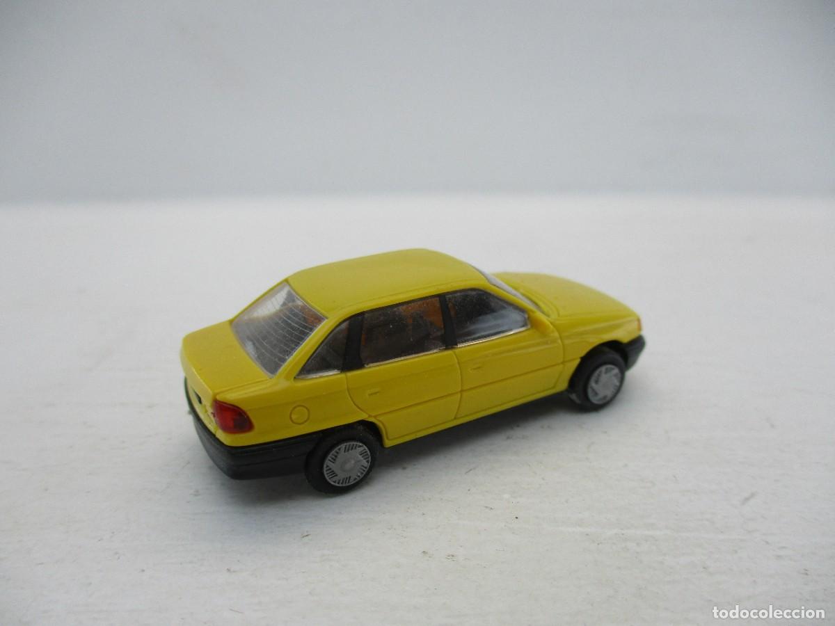 Coches a escala: COCHE ESCALA 1:87 REF C-3 - Foto 2