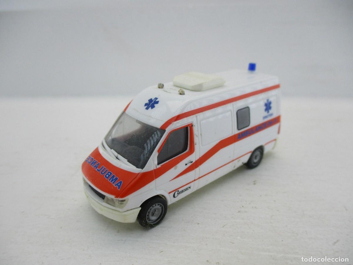Coches a escala: COCHE ESCALA 1:87 REF C-3 - Foto 1