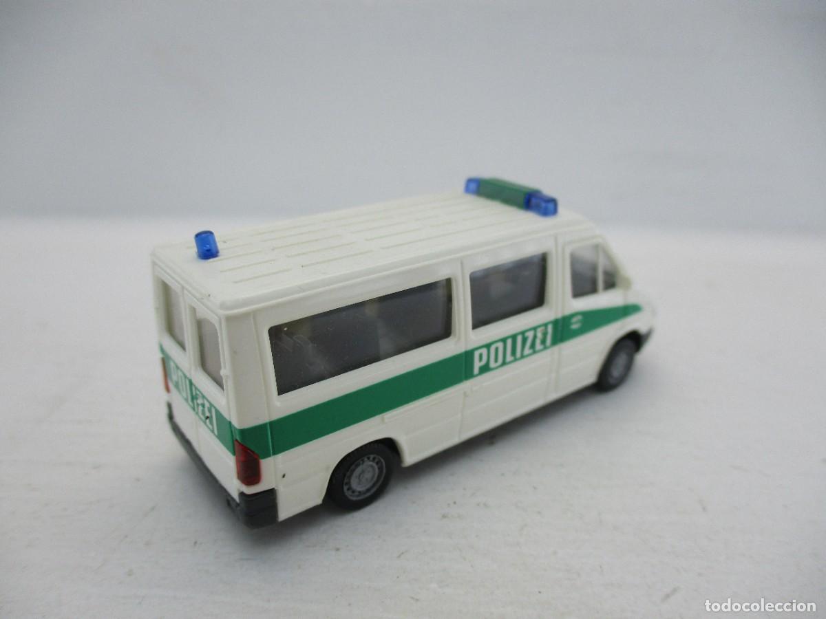 Coches a escala: COCHE ESCALA 1:87 REF C-3 - Foto 2