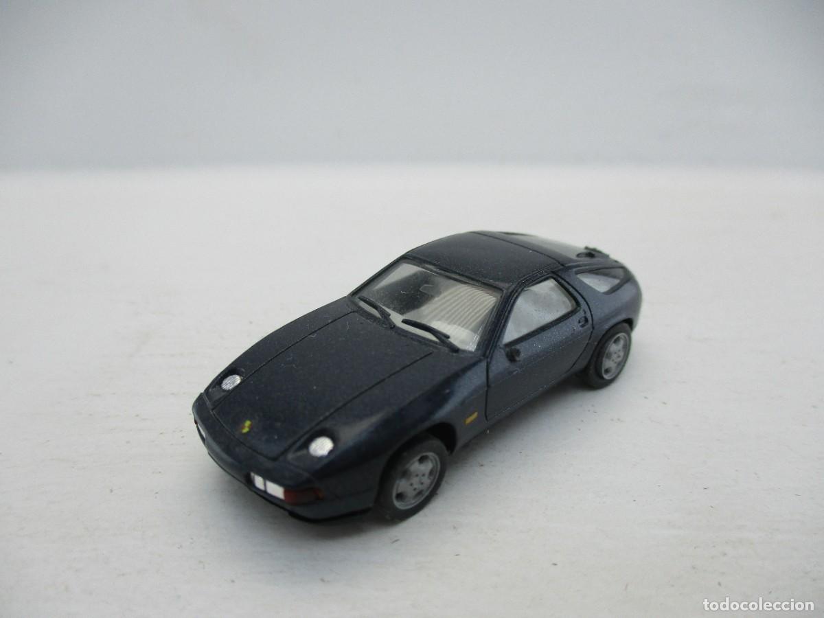 Coches a escala: COCHE ESCALA 1:87 REF C-3 - Foto 1