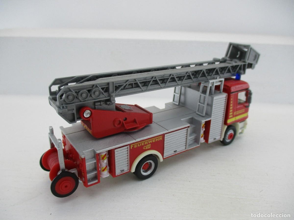 Coches a escala: CAMION ESCALA 1:87 REF I - Foto 2