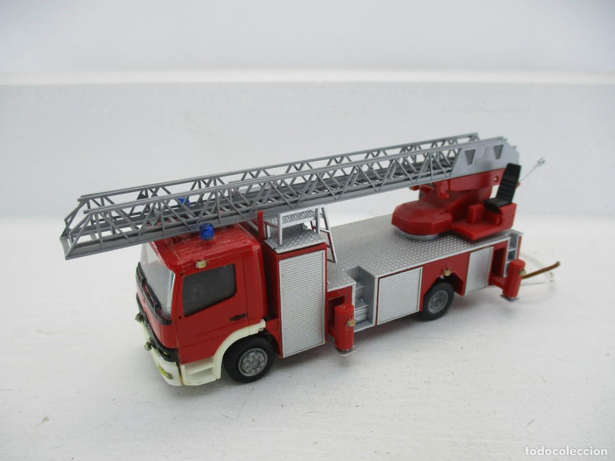 Coches a escala: CAMION ESCALA 1:87 REF I - Foto 1