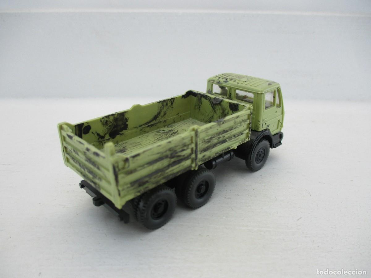 Coches a escala: CAMION ESCALA 1:87 REF I - Foto 2