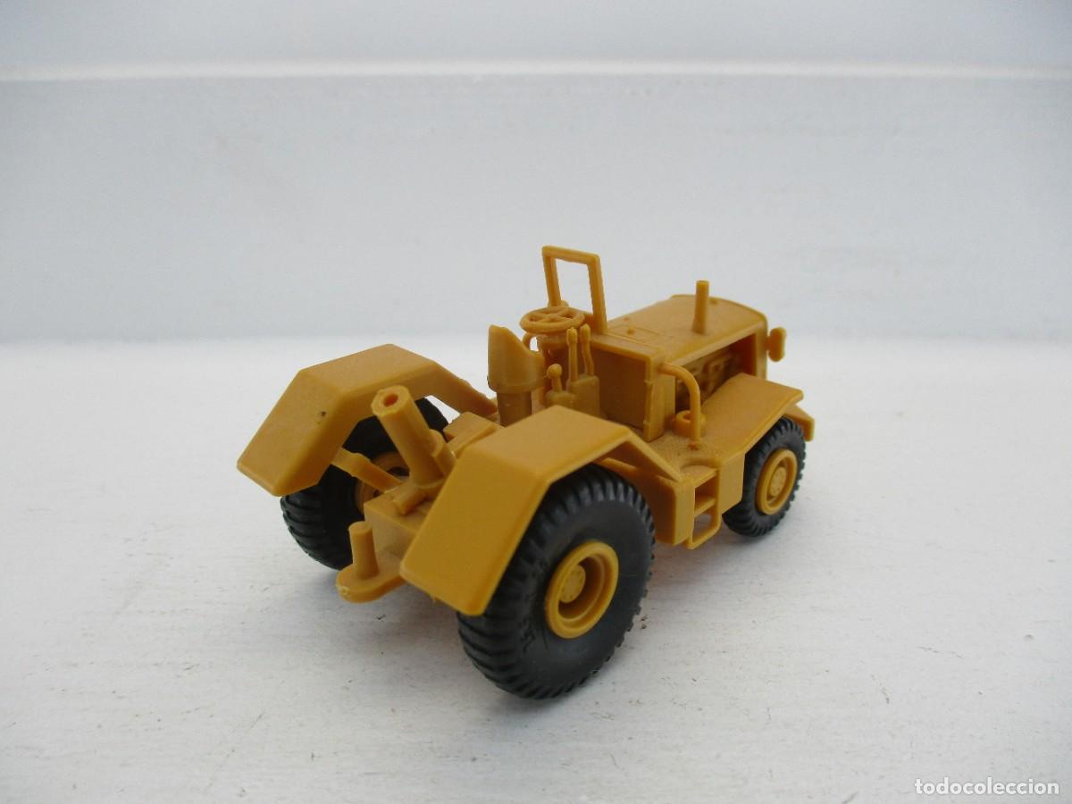 Coches a escala: CAMION ESCALA 1:87 REF J - Foto 2