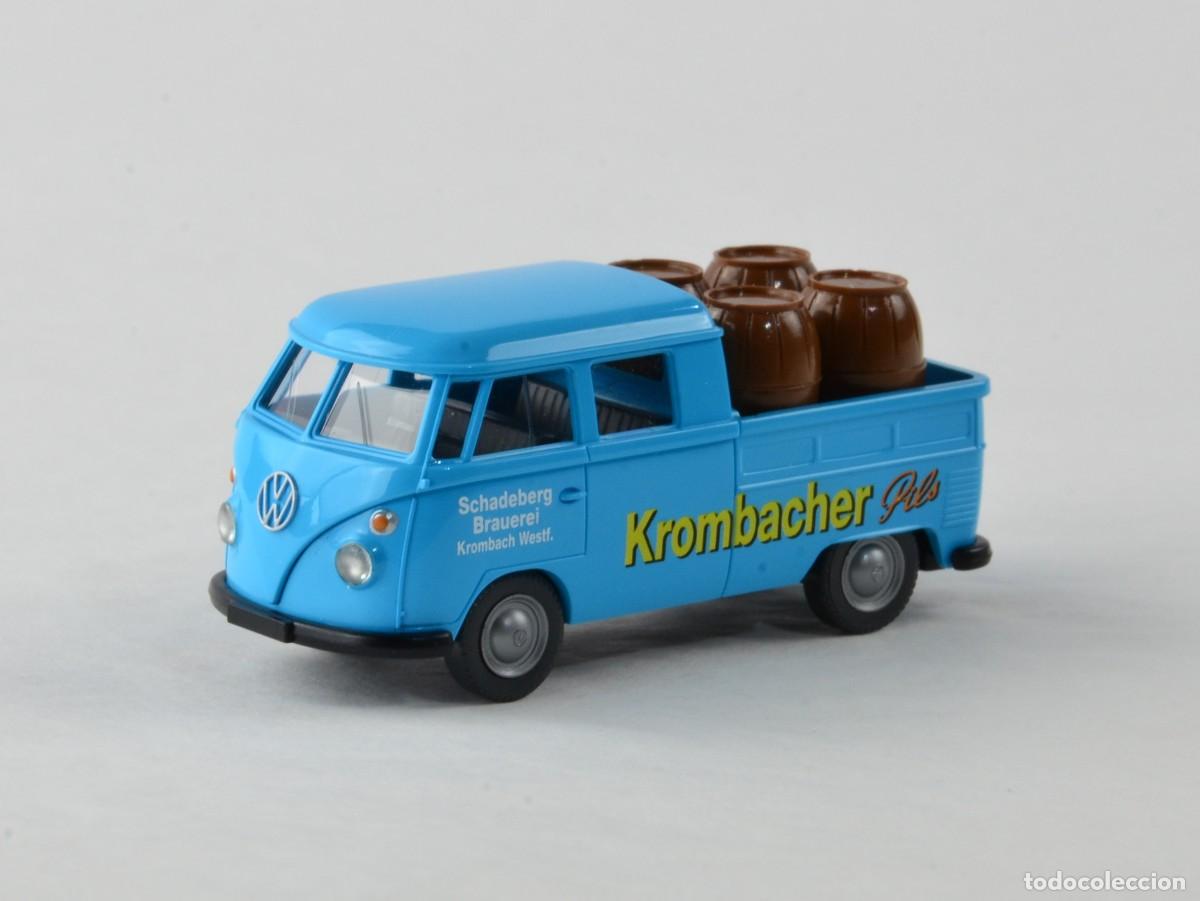 Coches a escala: Wiking Escala 1:87 H0 Volkswagen T1 Cabina Doble Krombacher Impecable con Caja