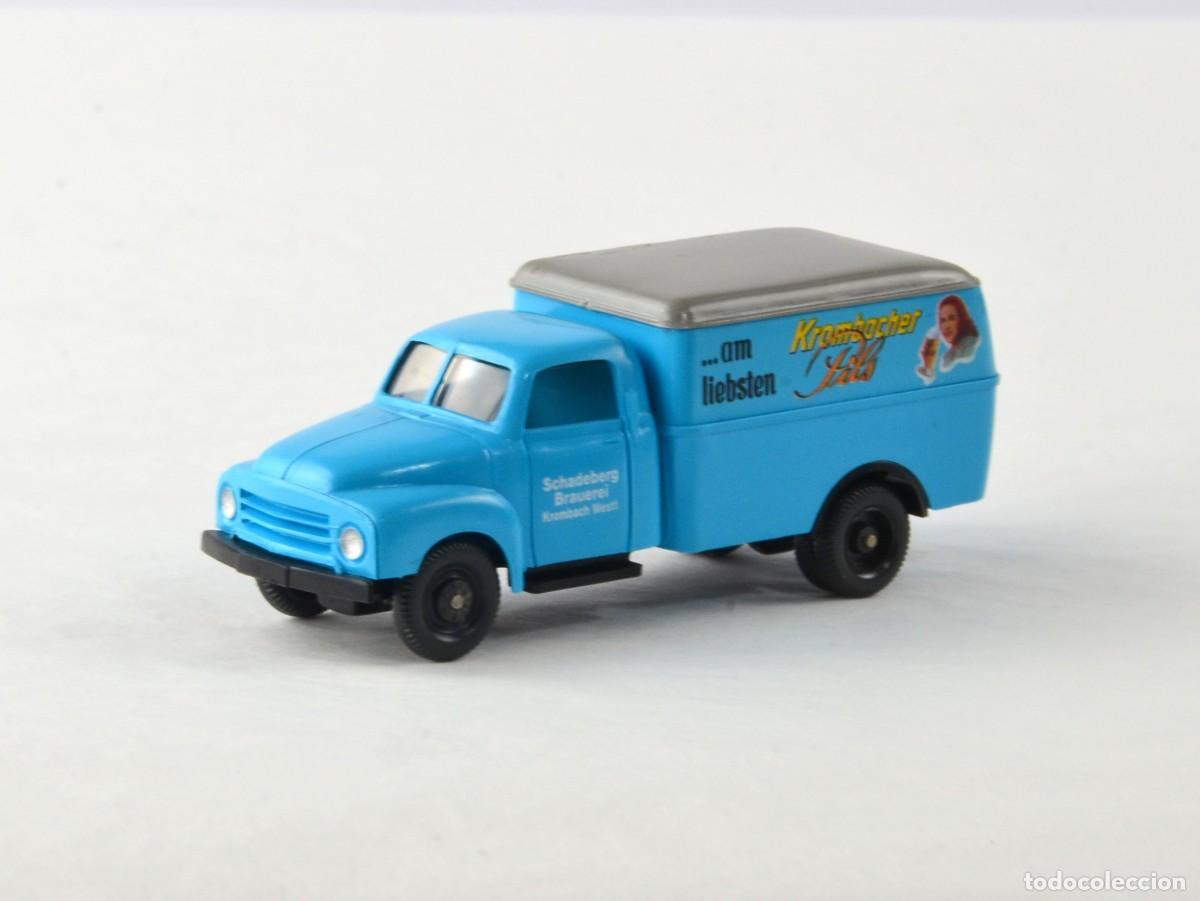 Coches a escala: Wiking Escala 1:87 H0 Opel Blitz 1958 Krombacher con Caja
