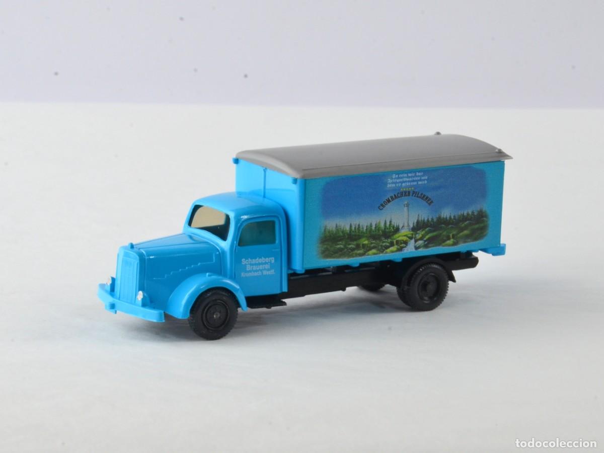 Coches a escala: Wiking Escala 1:87 H0 Mercedes Benz L5000 Krombacher Impecable con Caja