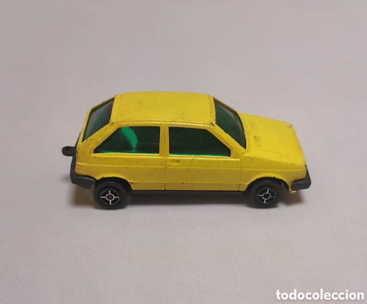 Coches a escala: Seat Ibiza Guisval 1:64 a&ntilde;os 80 Espa&ntilde;a