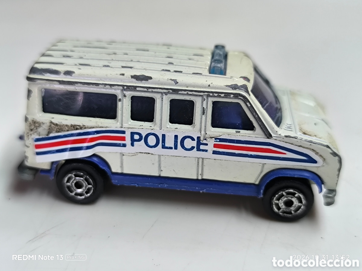 Coches a escala: FURGON POLICIA - 279/234 - ECH 1/65 - MAJORETTE