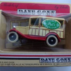 Coches: FORD WOODY WAGON DG-7 SALÓN DE CANICHES PATS LLEDO DAY'S GONE. Lote 399537839