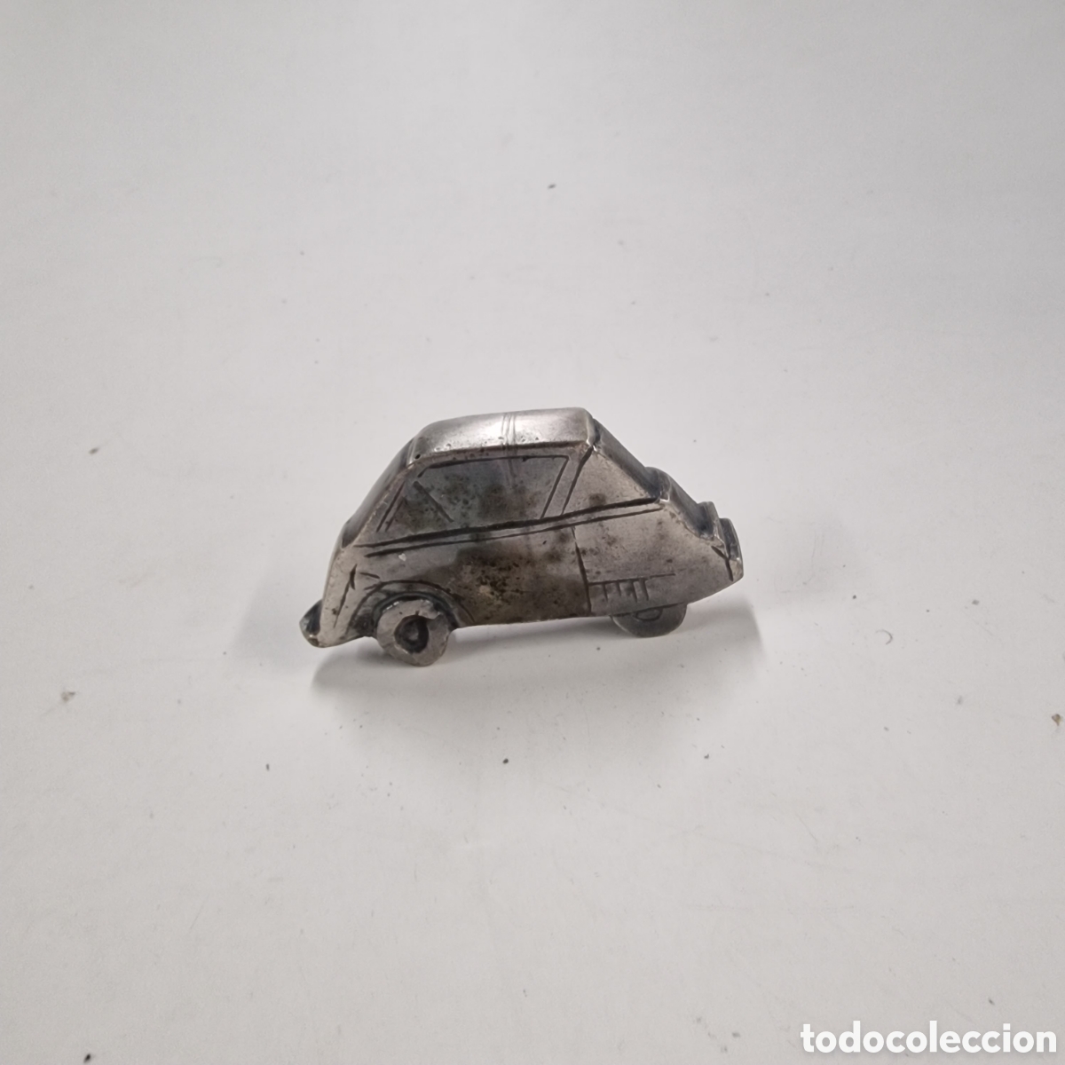 Coches: Isetta ,maqueta metal 10x5,dise&ntilde;o Jean Pierre Caubios, a&ntilde;os 90