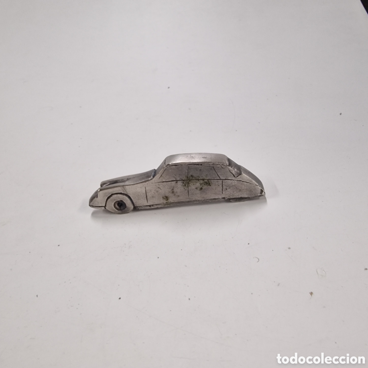 Coches: Citro&euml;n DS19,maqueta metal 15x5, dise&ntilde;o Jean Pierre Caubios, producido por The Original Cha-Ch&aacute; a&ntilde;os