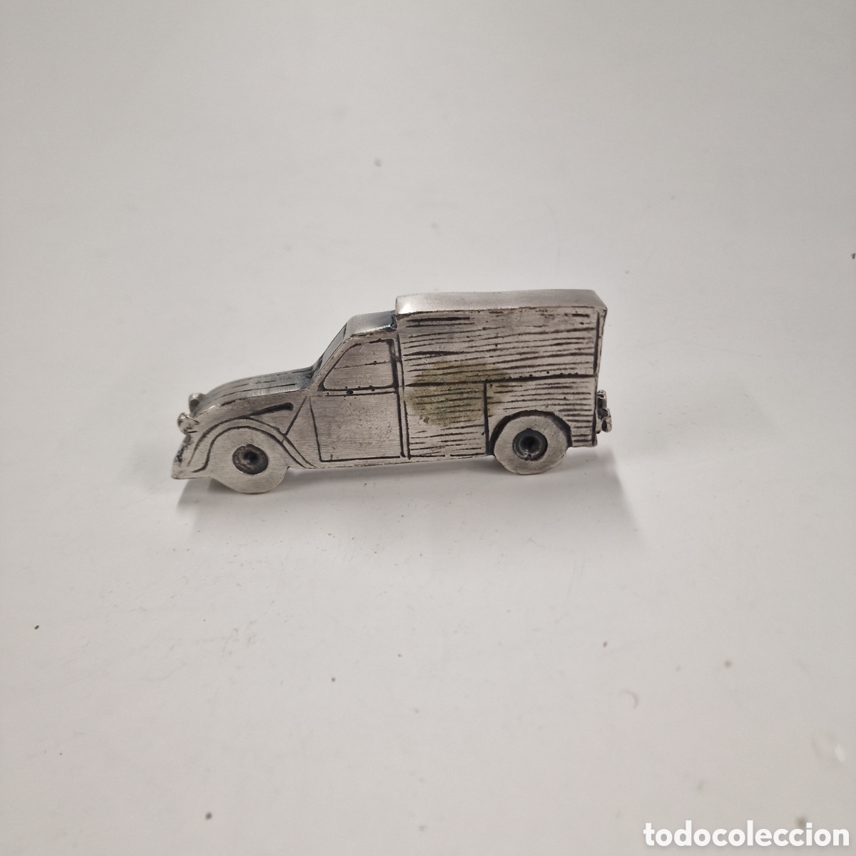 Coches: Citro&euml;n 2cv,maqueta metal 12x5 aprox,dise&ntilde;o Jean Pierre Caubios, producido por The Original Cha-Ch&aacute;