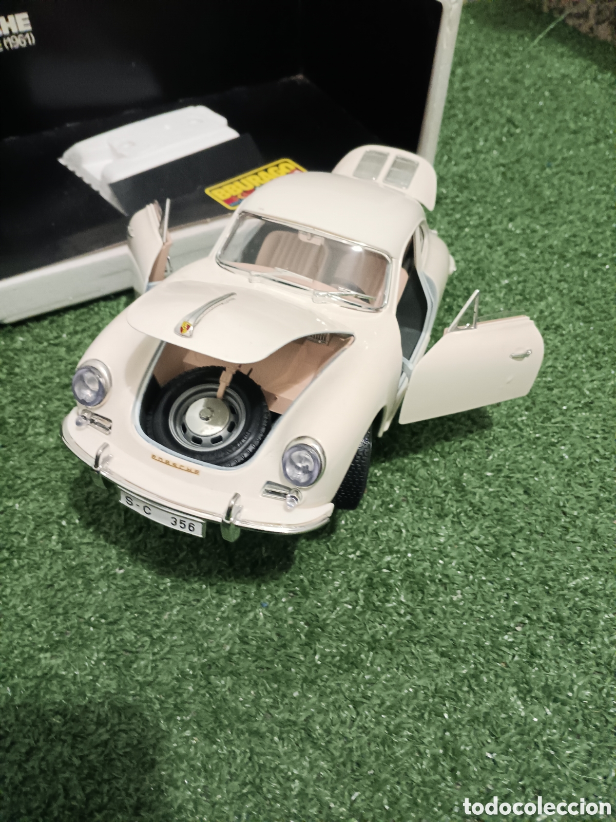 Coches: Porsche 356 B Coup&eacute; 1961 1:18 Burago - Foto 6
