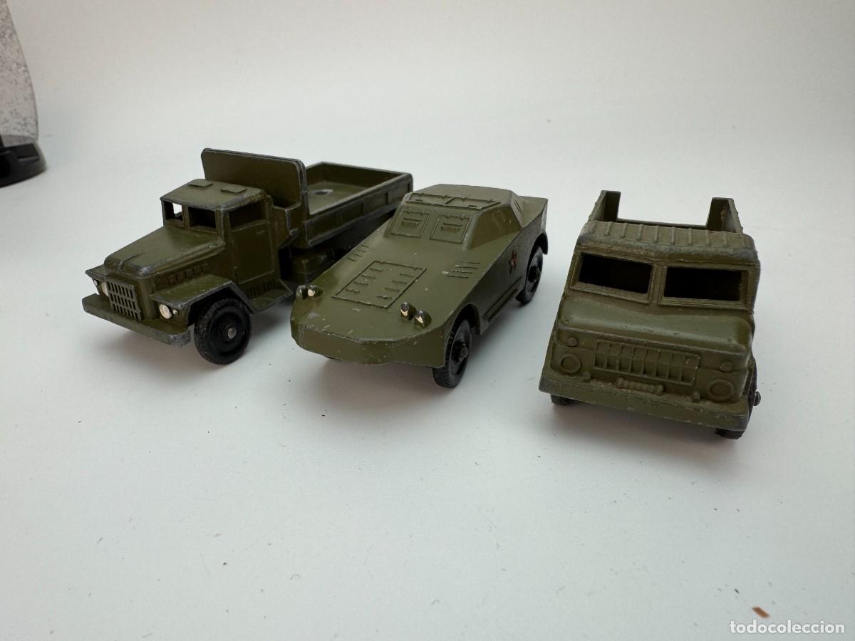Voitures: Juego de 3 veh&iacute;culos militares sovi&eacute;ticos de juguete: camiones del ej&eacute;rcito de la URSS, veh&iacute;culo bli