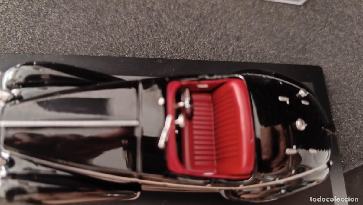 Coches: Los mas bellos coches de epoca . DALFA ROMEO 8C 1938. Perfecto estado con capsula vitrina.