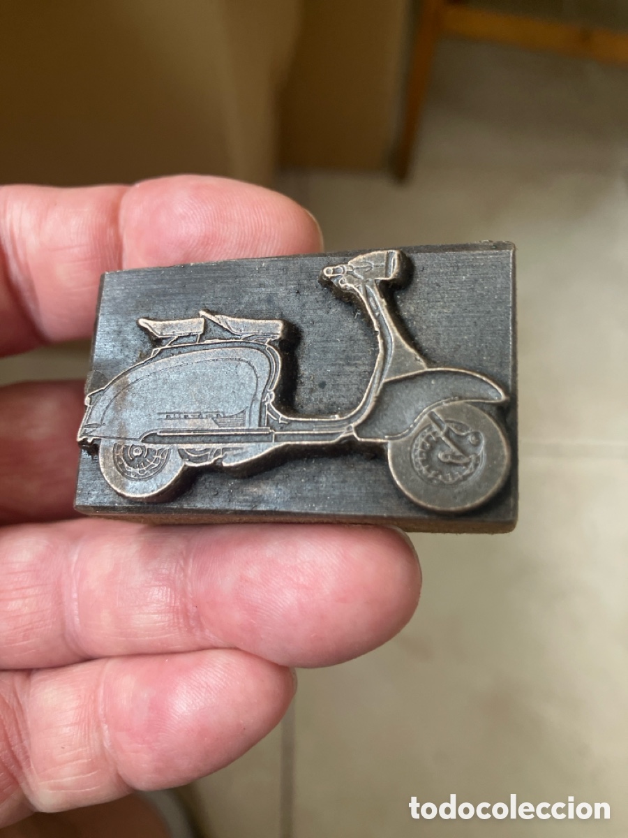 Coches: Lambreta sello de imprenta