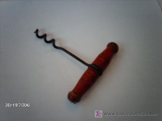 Abrebotellas y sacacorchos de colecci&oacute;n: Sacacorchos  de hierro - Foto 1