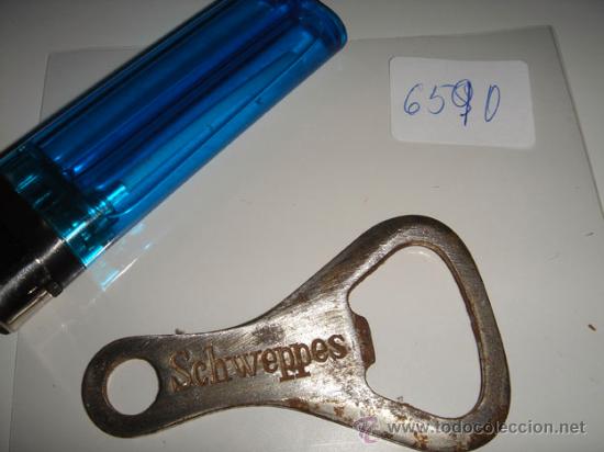 Abrebotellas y sacacorchos de colecci&oacute;n: Abrebotellas de la marca SCHWEEPES. - Foto 1