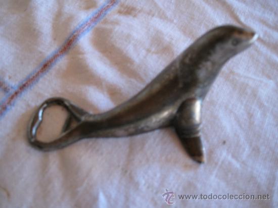 Abrebotellas y sacacorchos de colecci&oacute;n: ABRIDOR SACA CHAPAS DE BOTELLAS. - Foto 1