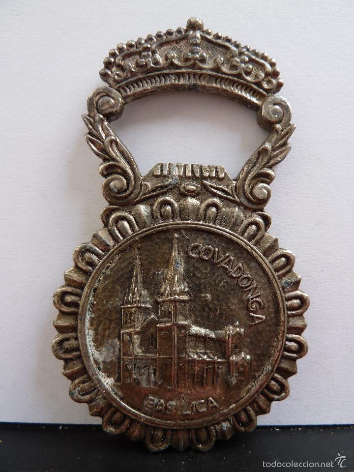 Abrebotellas y sacacorchos de colecci&oacute;n: ABREBOTELLAS NUESTRA SE&Ntilde;ORA DE COVADONGA - Foto 1