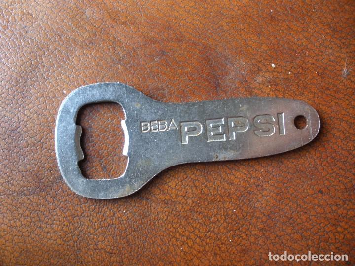 Abrebotellas y sacacorchos de colecci&oacute;n: ABREBOTELLAS BEBA PEPSI COLA - Foto 1