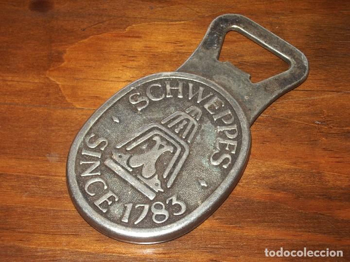 Abrebotellas y sacacorchos de colecci&oacute;n: Abrebotellas SCHWEPPES - Foto 2