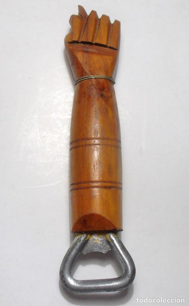 Abrebotellas y sacacorchos de colecci&oacute;n: FIGA DE MADERA, ABREBOTELLA - Foto 1