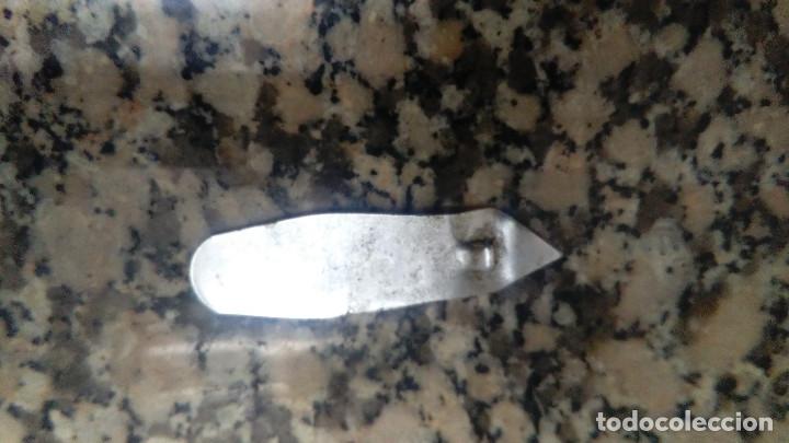 Abrebotellas y sacacorchos de colecci&oacute;n: ABRELATAS LA LECHERA - Foto 2