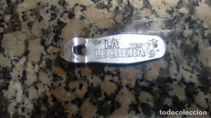 Abrebotellas y sacacorchos de colecci&oacute;n: ABRELATAS LA LECHERA - Foto 1