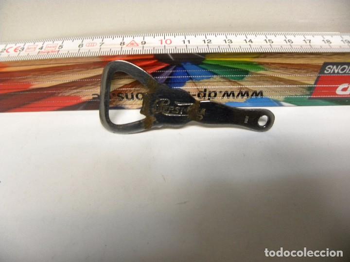 Abrebotellas y sacacorchos de colecci&oacute;n: ABRIDOR PEPSI COLA - Foto 1