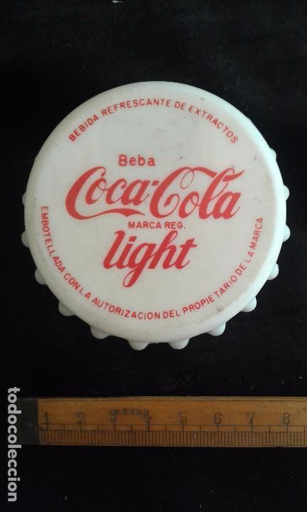 Abrebotellas y sacacorchos de colecci&oacute;n: Abridor abrebotellas Coca Cola Light - Foto 1
