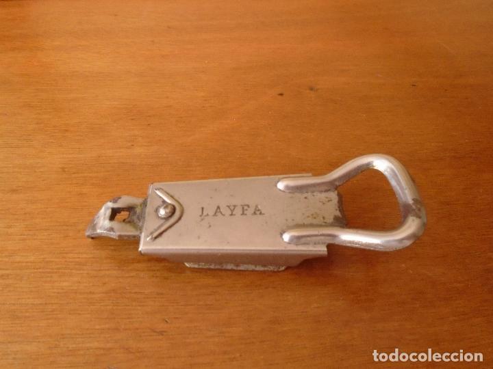 Abrebotellas y sacacorchos de colecci&oacute;n: ANTIGUO ABREBOTELLAS LAYFA - Foto 1