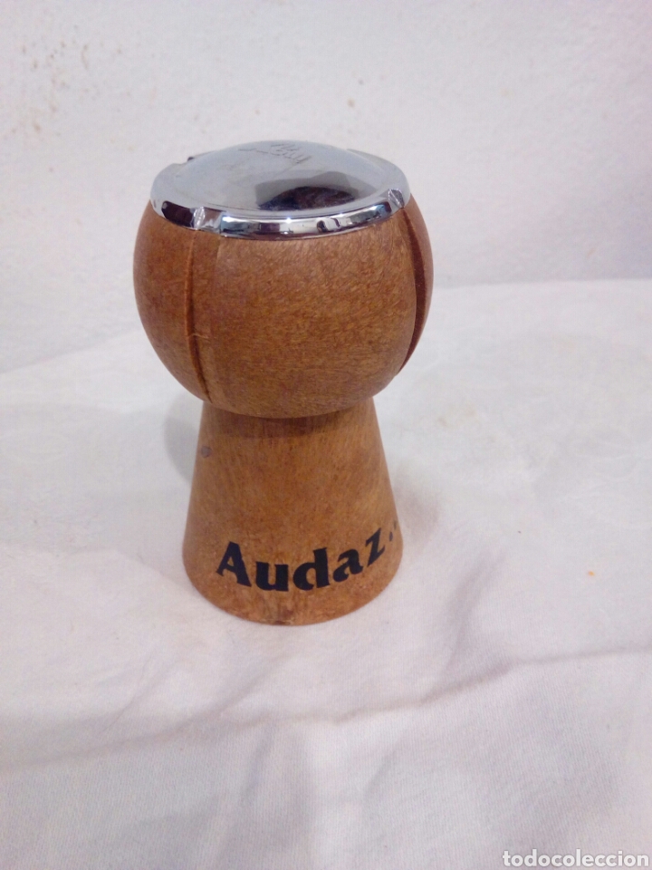 Abrebotellas y sacacorchos de colecci&oacute;n: Abre botellas de colecci&oacute;n - Foto 1