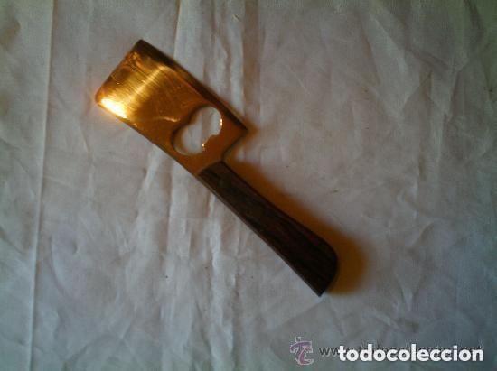 Abrebotellas y sacacorchos de colecci&oacute;n: ABREBOTELLAS CON FORMA DE CUCHILLO - Foto 3