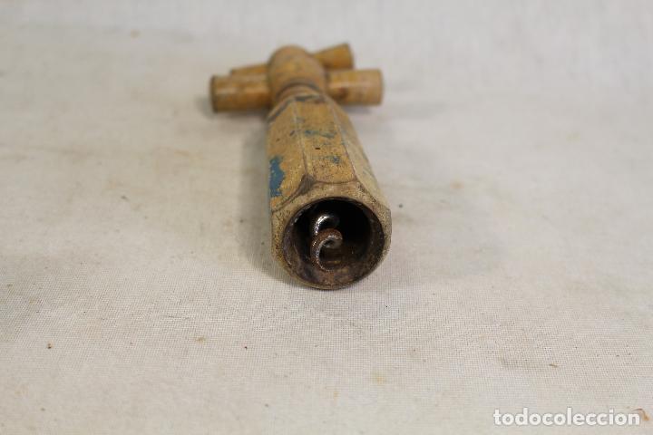 Abrebotellas y sacacorchos de colecci&oacute;n: sacacorchos de madera - Foto 3