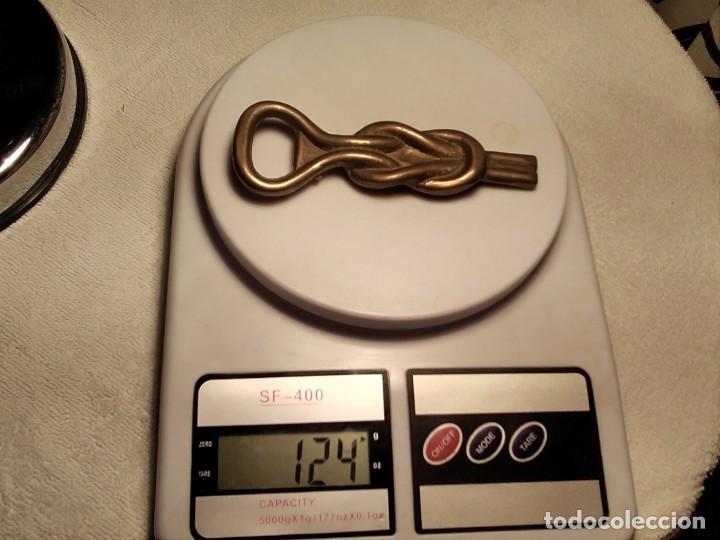 Abrebotellas y sacacorchos de colecci&oacute;n: Abridor de chapas - Foto 4