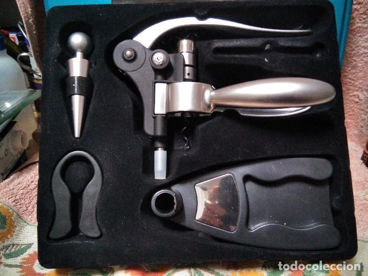 Abrebotellas y sacacorchos de colecci&oacute;n: SET ABREBOTELLAS sin usar - Foto 1
