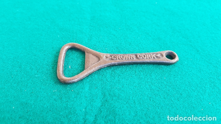 Abrebotellas y sacacorchos de colecci&oacute;n: ABRIDOR DE BOTELLAS CROWN CORK - Foto 1