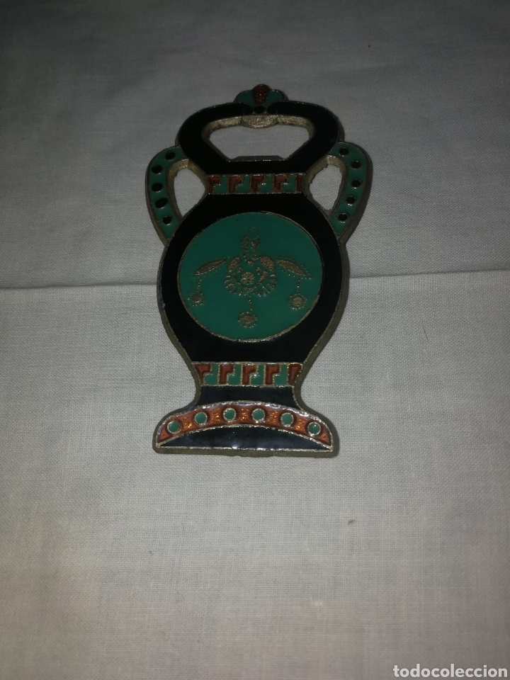 Abrebotellas y sacacorchos de colecci&oacute;n: Antiguo abridor de bronce - Foto 2