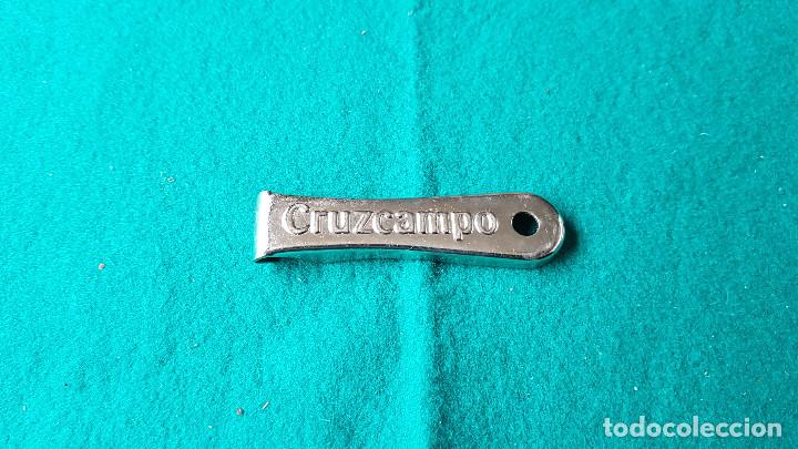 Abrebotellas y sacacorchos de colecci&oacute;n: ABRIDOR DE BOTELLAS CRUZCAMPO - Foto 1