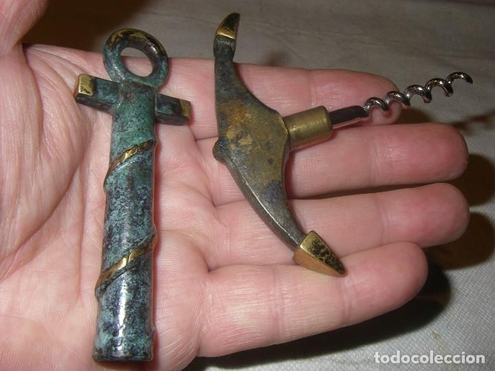 Abrebotellas y sacacorchos de colecci&oacute;n: Sacacorchos de bronce con forma de ancla. - Foto 3