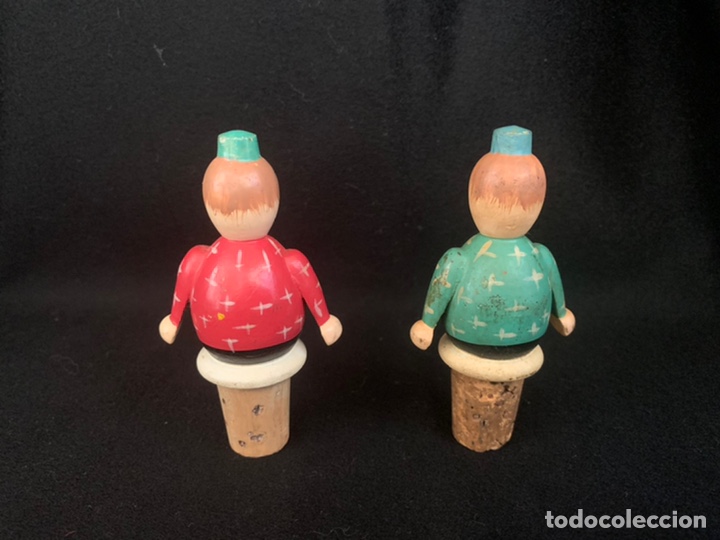 Abrebotellas y sacacorchos de colecci&oacute;n: Pareja de corchos de botellas de madera - Foto 2