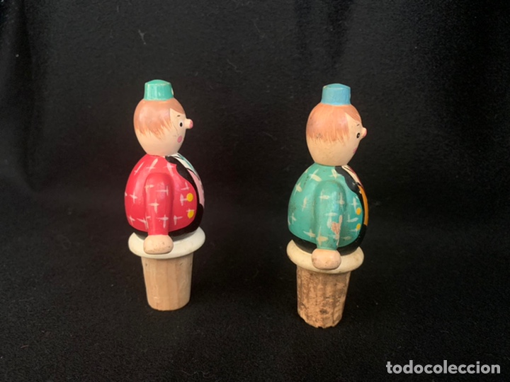 Abrebotellas y sacacorchos de colecci&oacute;n: Pareja de corchos de botellas de madera - Foto 4