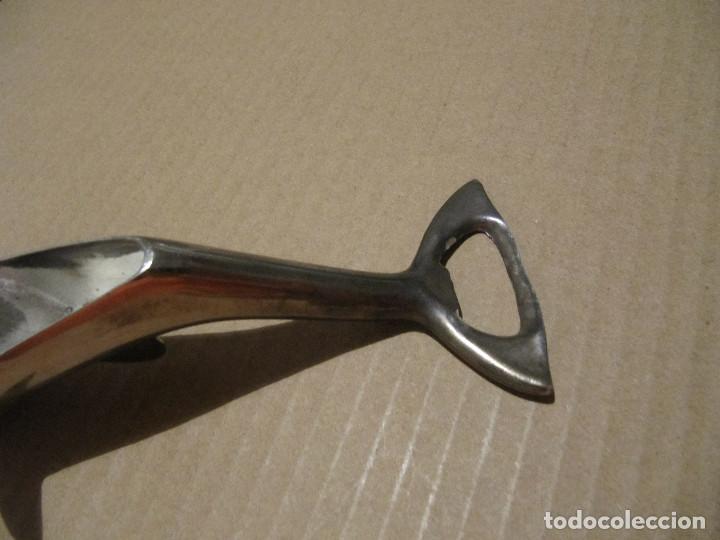 Abrebotellas y sacacorchos de colecci&oacute;n: abridor de botellas con forma de delf&iacute;n - Foto 9