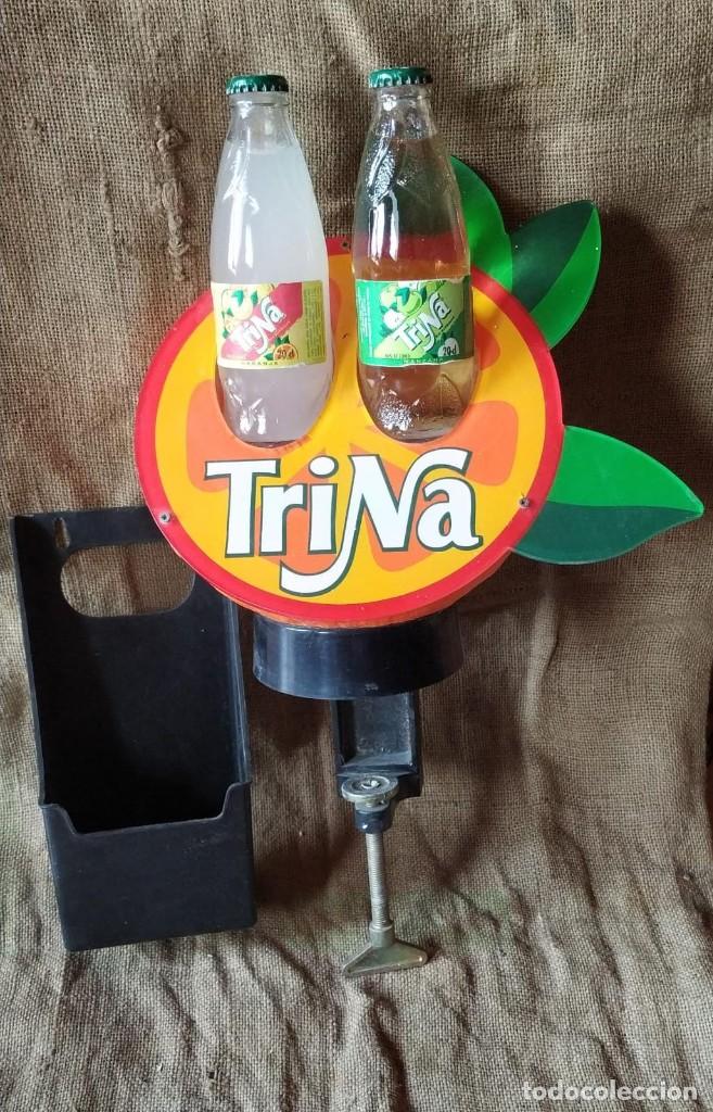 Abrebotellas y sacacorchos de colecci&oacute;n: ABRIDOR DE REFRESCOS MARCA TRINA. - Foto 1