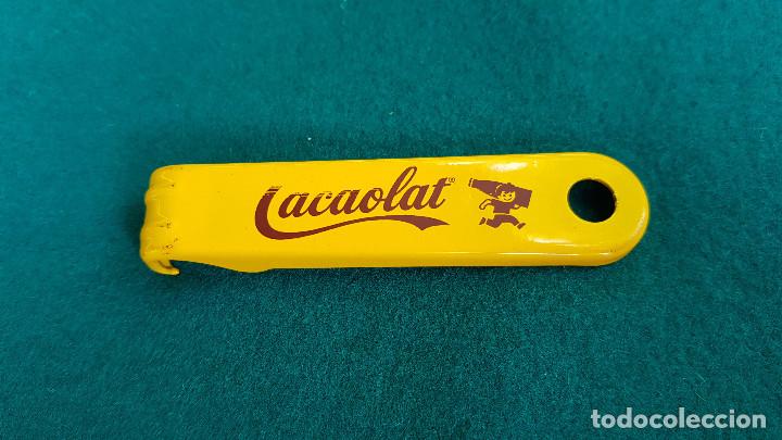 Abrebotellas y sacacorchos de colecci&oacute;n: ABRIDOR DE BOTELLAS CACAOLAT - Foto 1